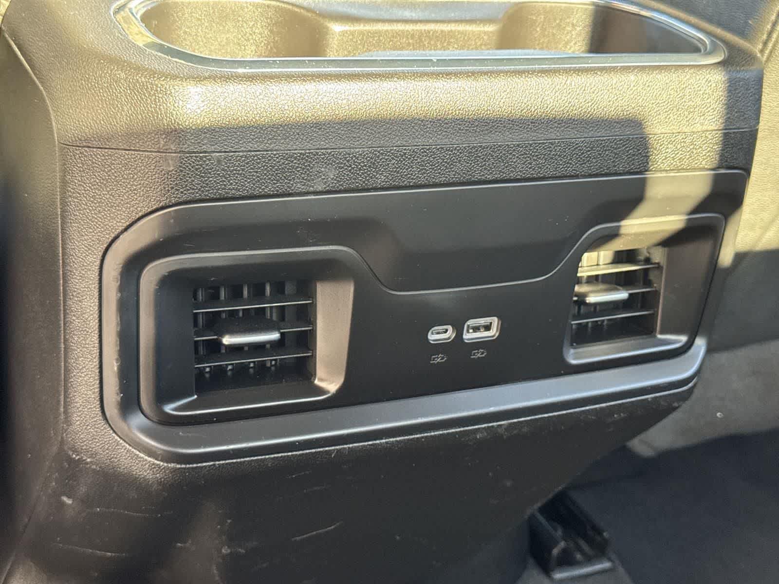 Thumbnail: 2024 Chevrolet Silverado 1500 - 34