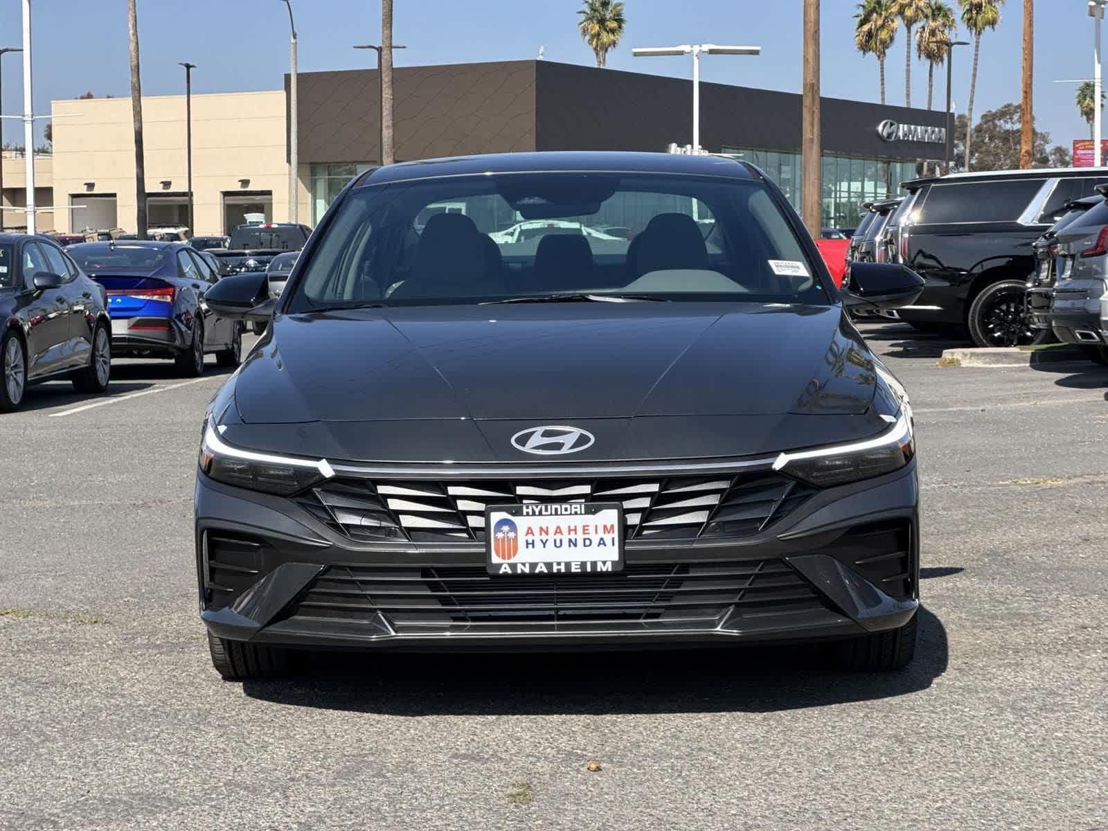 Thumbnail: 2025 Hyundai Elantra - 2