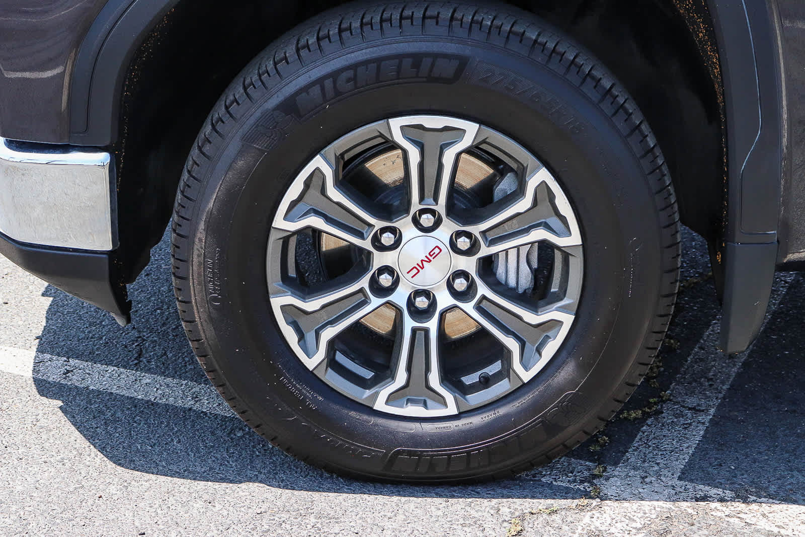 2024 GMC Sierra 1500 SLT - Photo 14