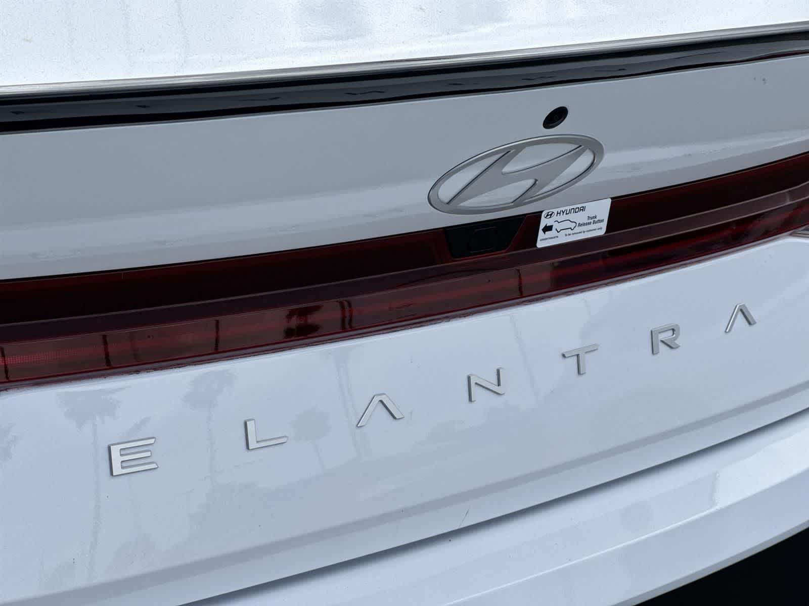 Thumbnail: 2025 Hyundai Elantra - 34