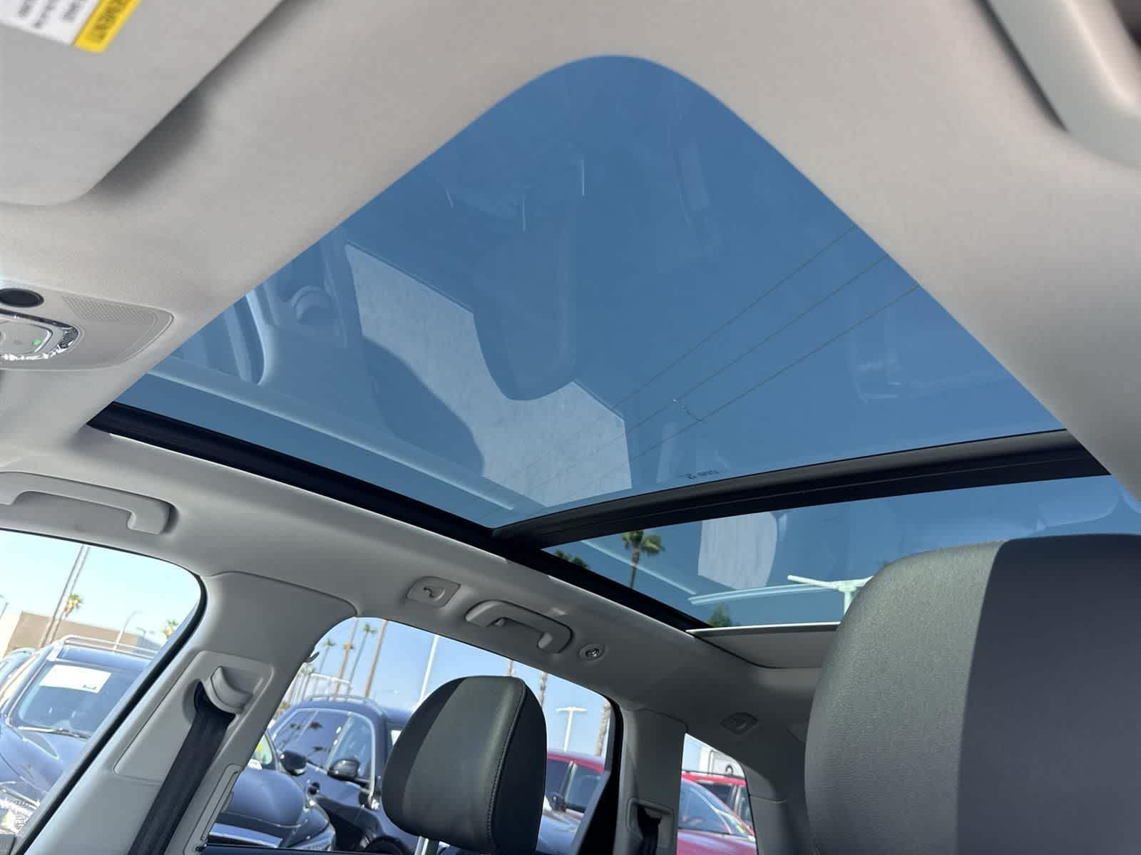 Thumbnail: 2024 Audi Q7 - 8