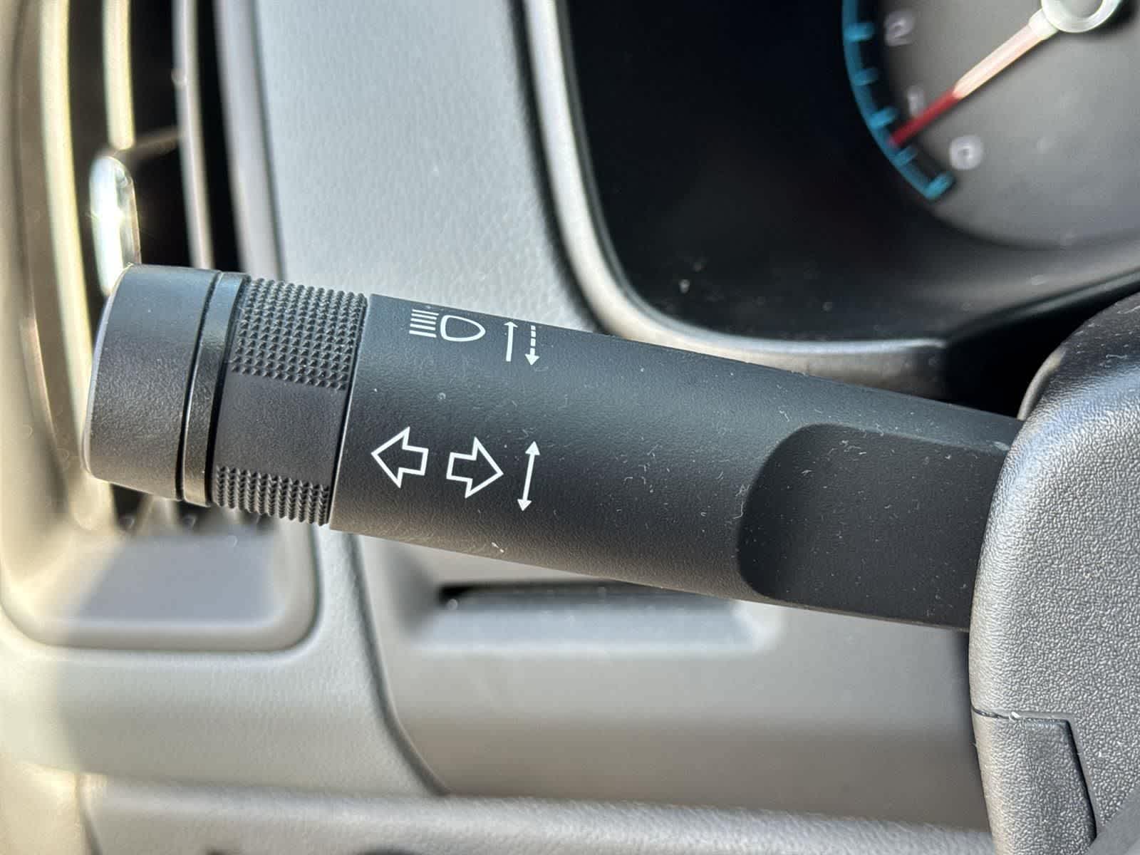 Thumbnail: 2022 Chevrolet Colorado - 26