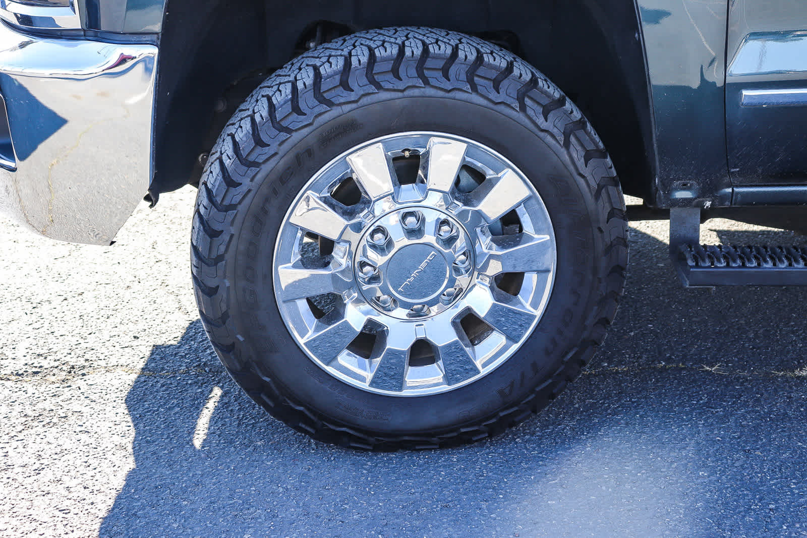 Thumbnail: 2017 Chevrolet Silverado 2500 - 5