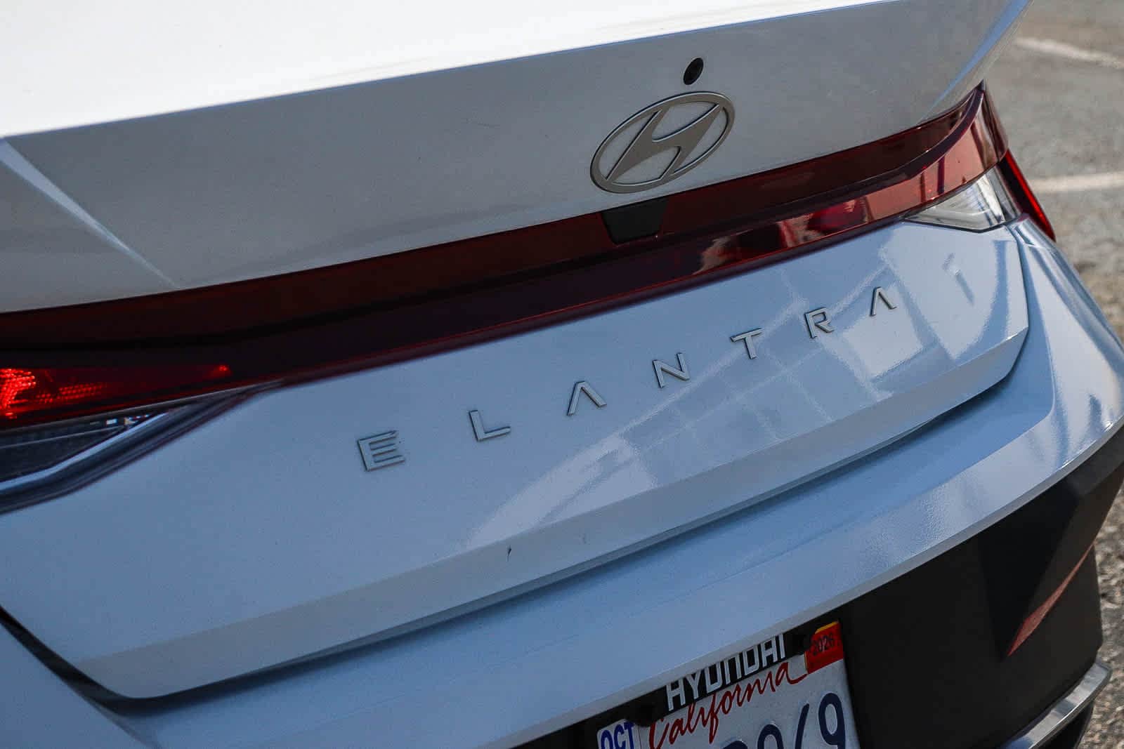 Thumbnail: 2024 Hyundai Elantra - 10