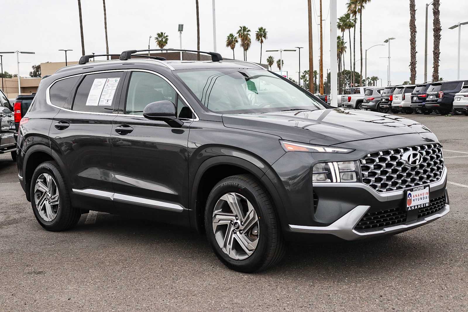 Thumbnail: 2022 Hyundai Santa Fe - 3