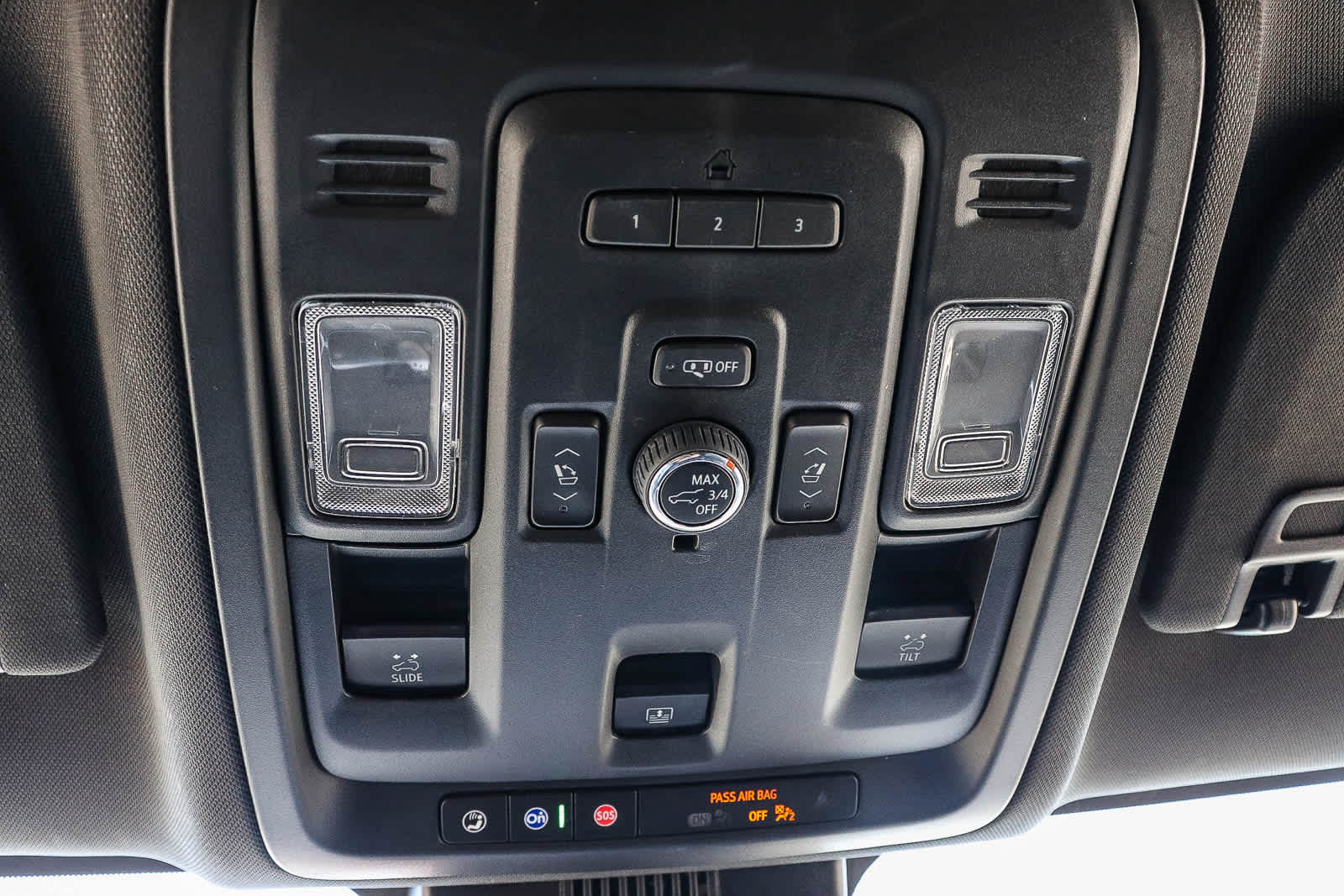 Thumbnail: 2024 Chevrolet Tahoe - 29