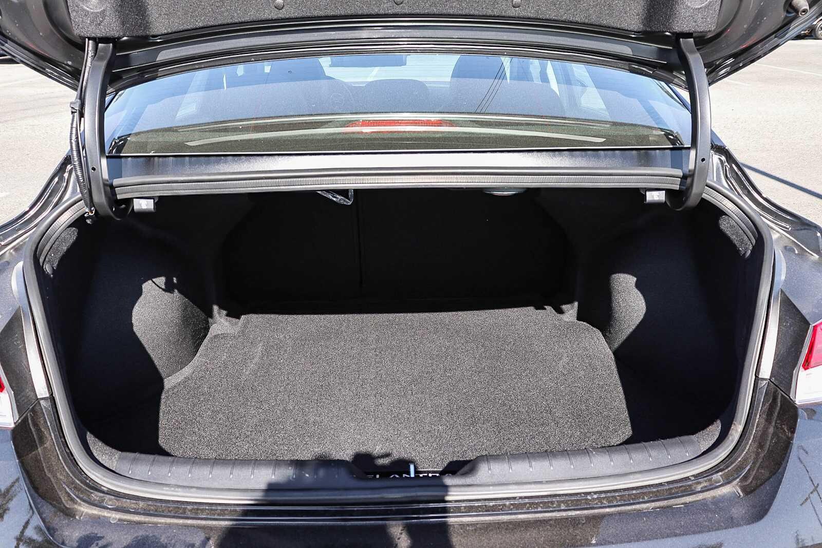 Thumbnail: 2026 Hyundai Elantra - 13