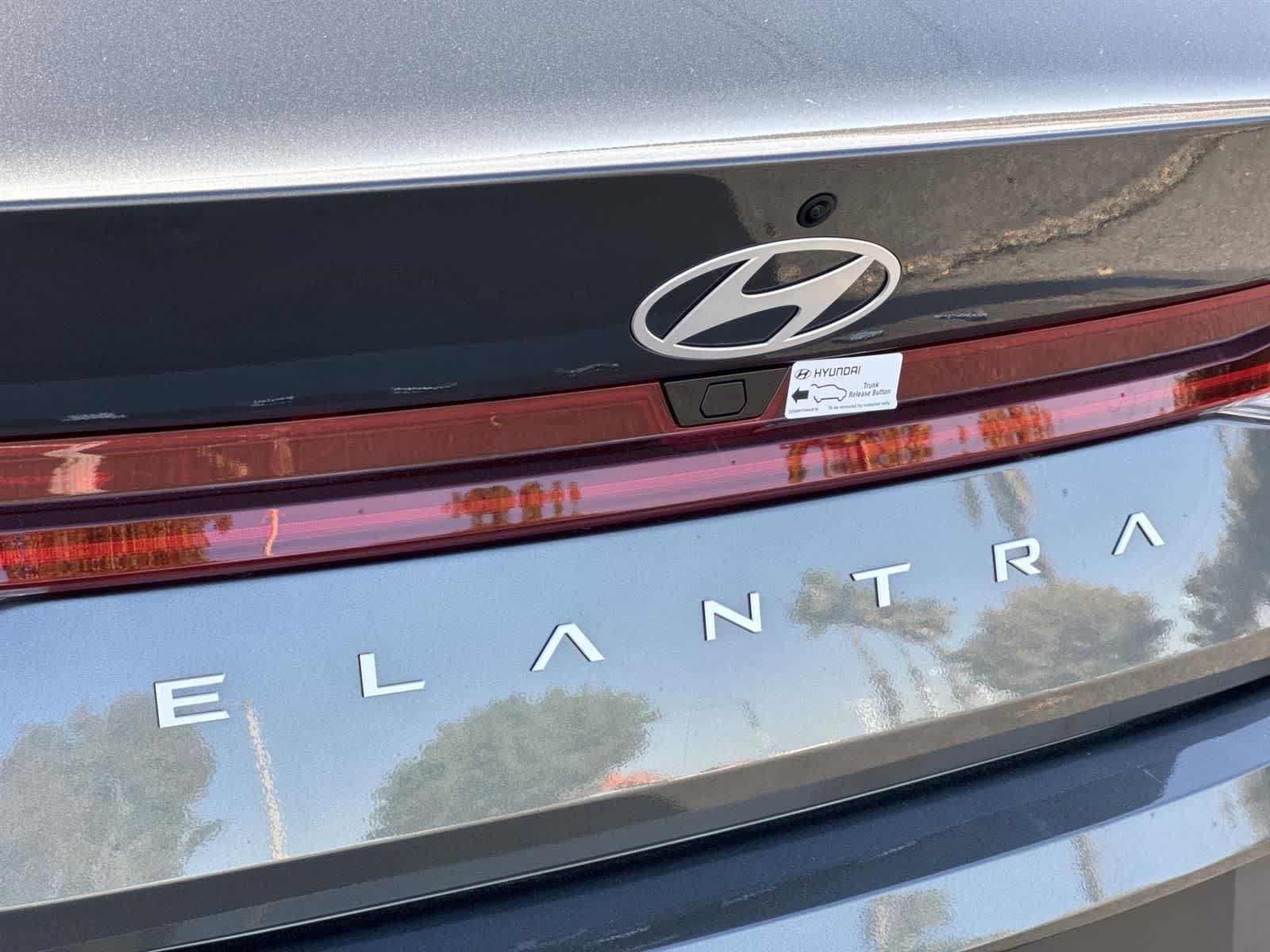 Thumbnail: 2025 Hyundai Elantra - 35