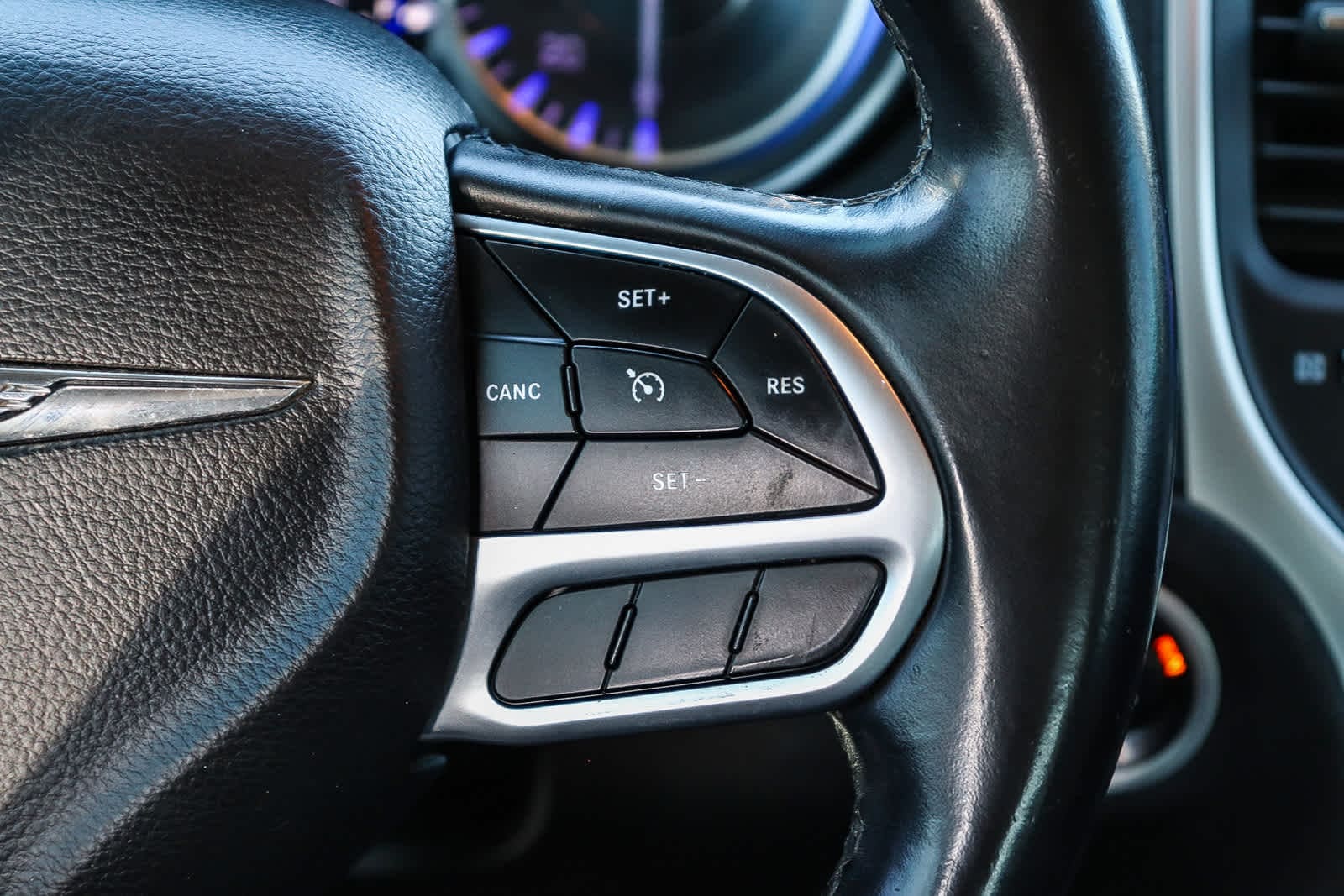 Thumbnail: 2018 Chrysler 300 - 18