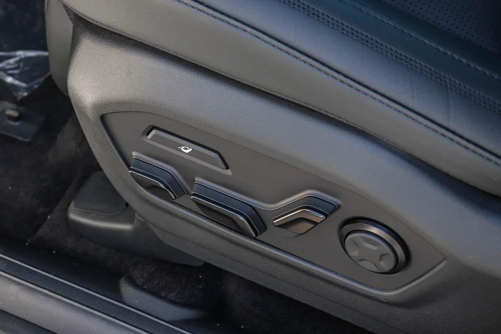 Thumbnail: 2026 Hyundai Santa Fe - 25
