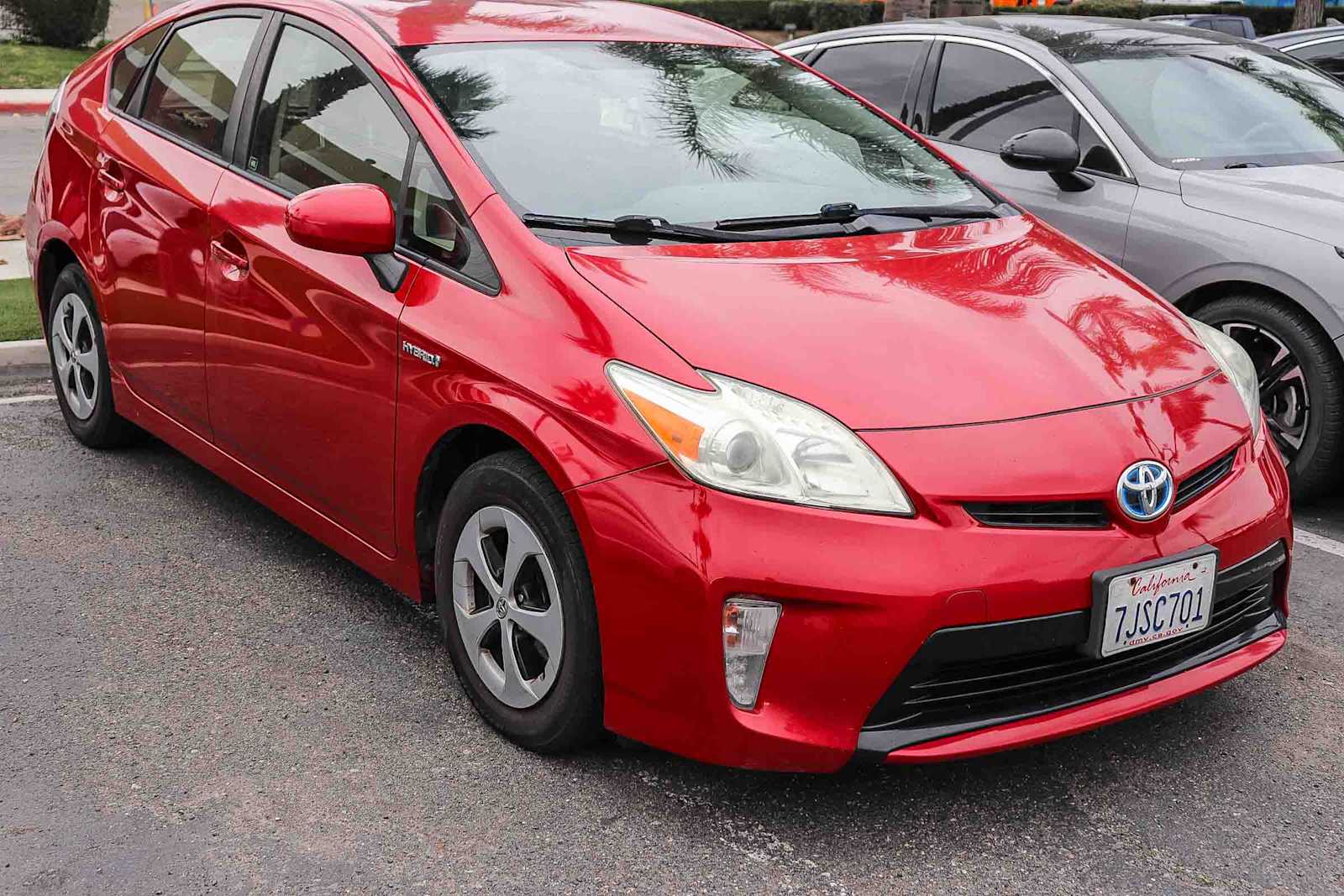 Thumbnail: 2015 Toyota Prius - 3