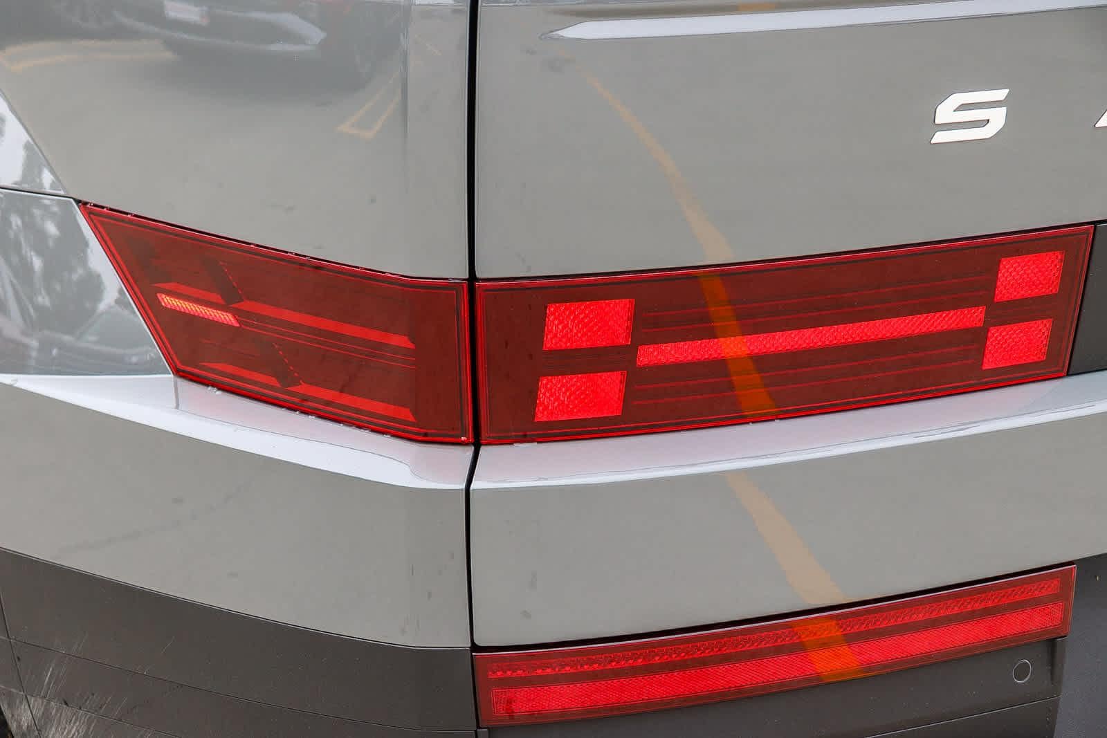 Thumbnail: 2026 Hyundai Santa Fe - 9