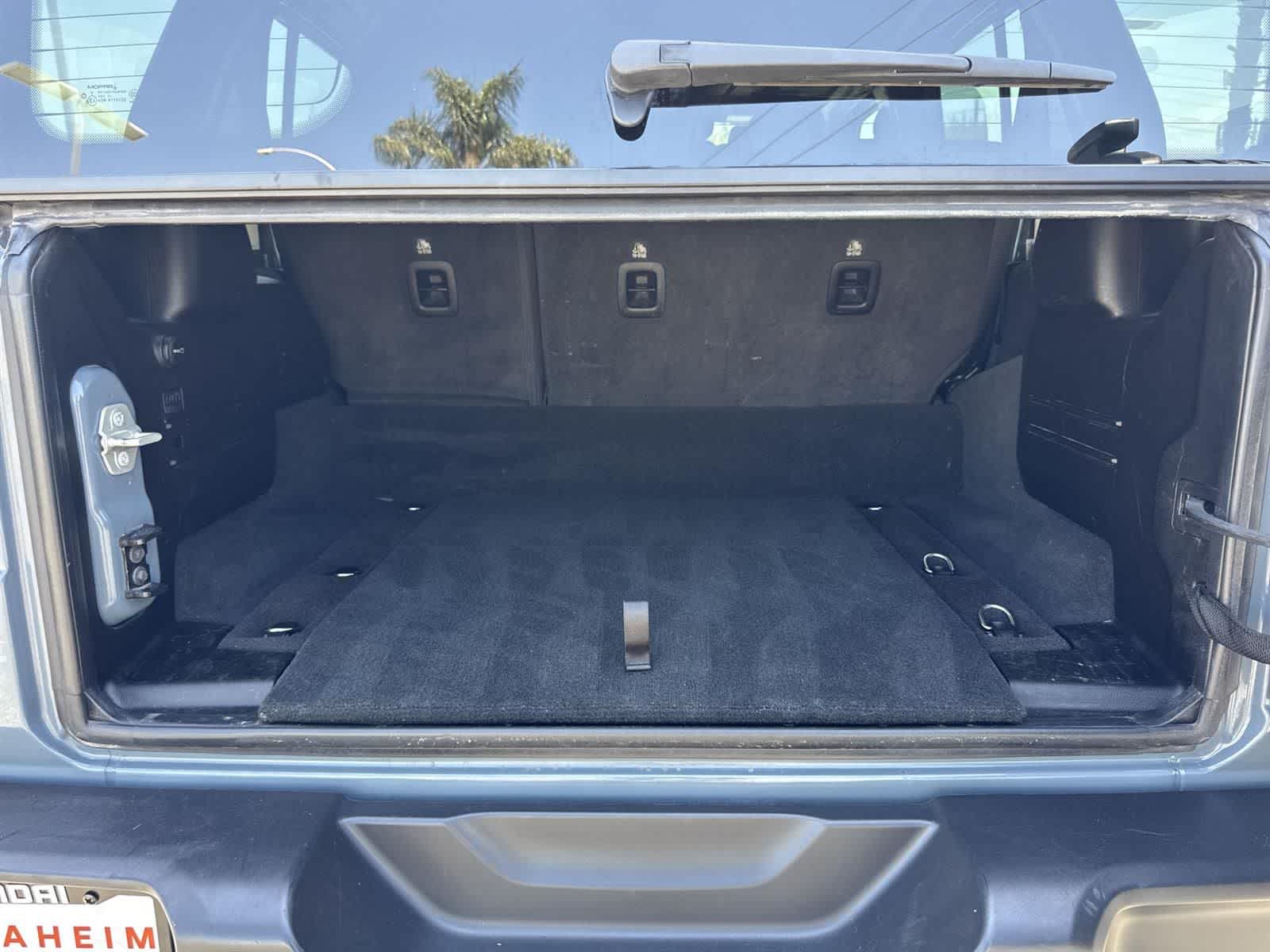 Thumbnail: 2024 Jeep Wrangler - 26