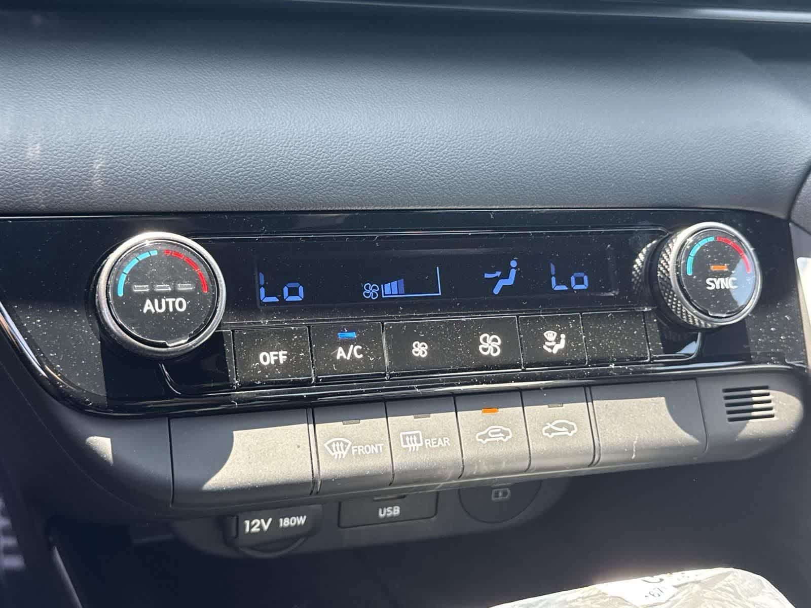 Thumbnail: 2025 Hyundai Elantra - 13