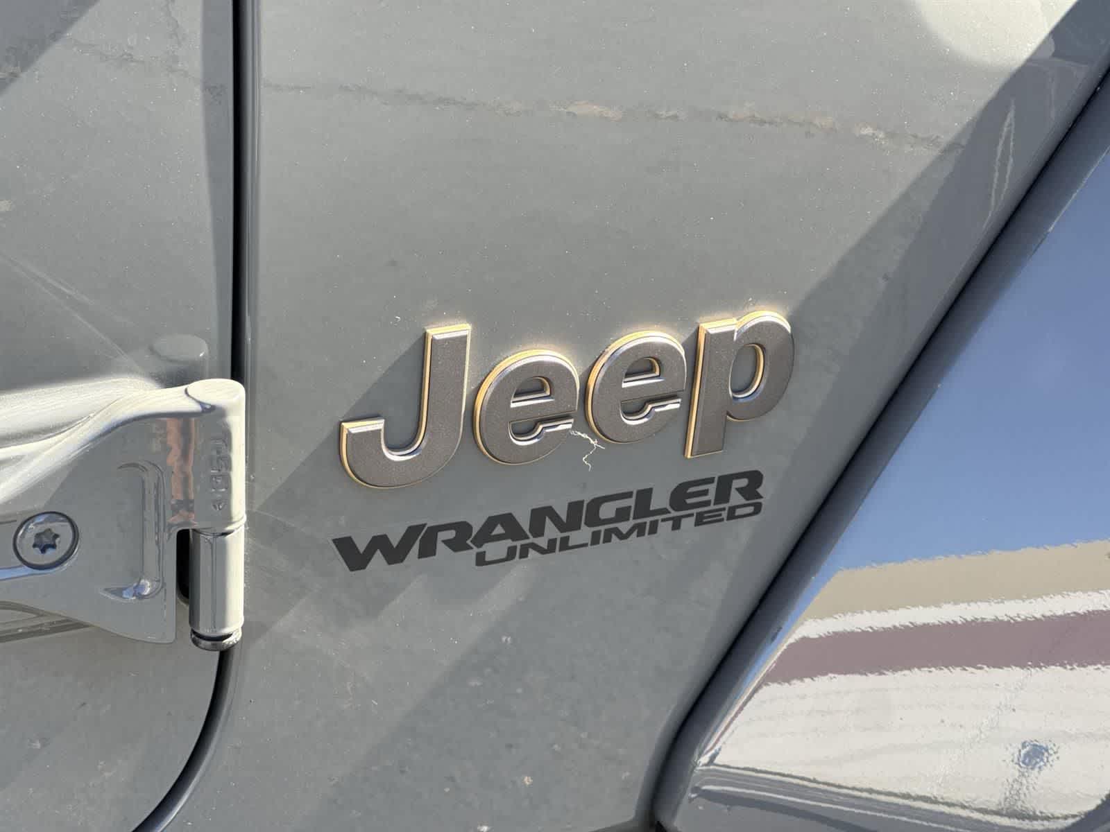 Thumbnail: 2021 Jeep Wrangler - 35