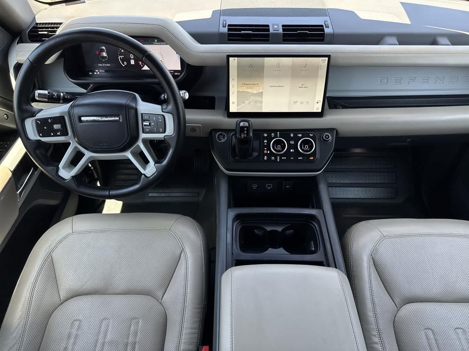 Thumbnail: 2022 Land Rover Defender - 9