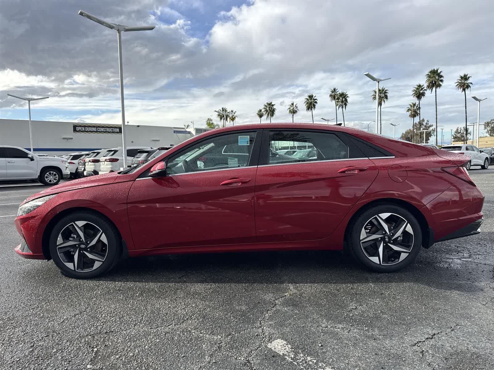 Thumbnail: 2023 Hyundai Elantra - 5