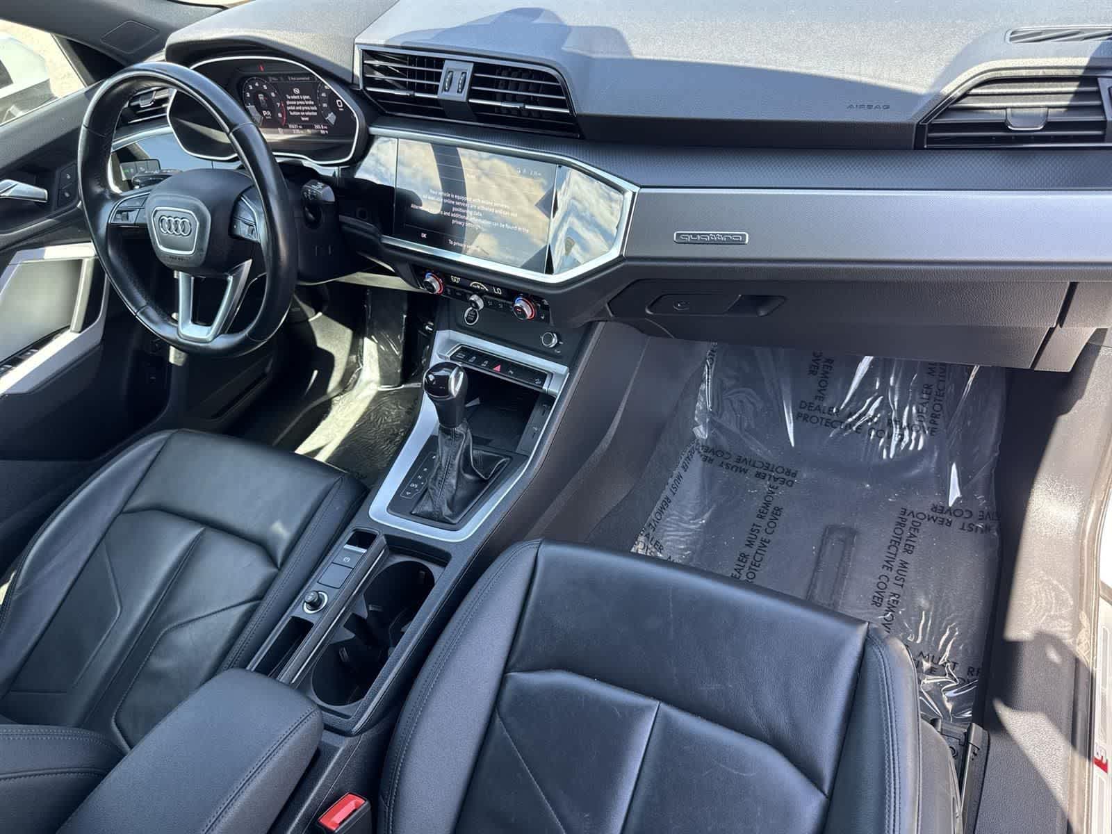 Thumbnail: 2024 Audi Q3 - 41