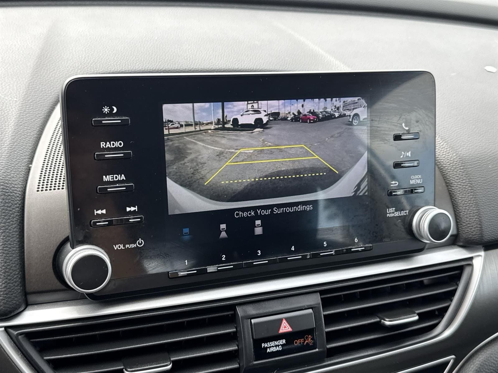 Thumbnail: 2019 Honda Accord - 14