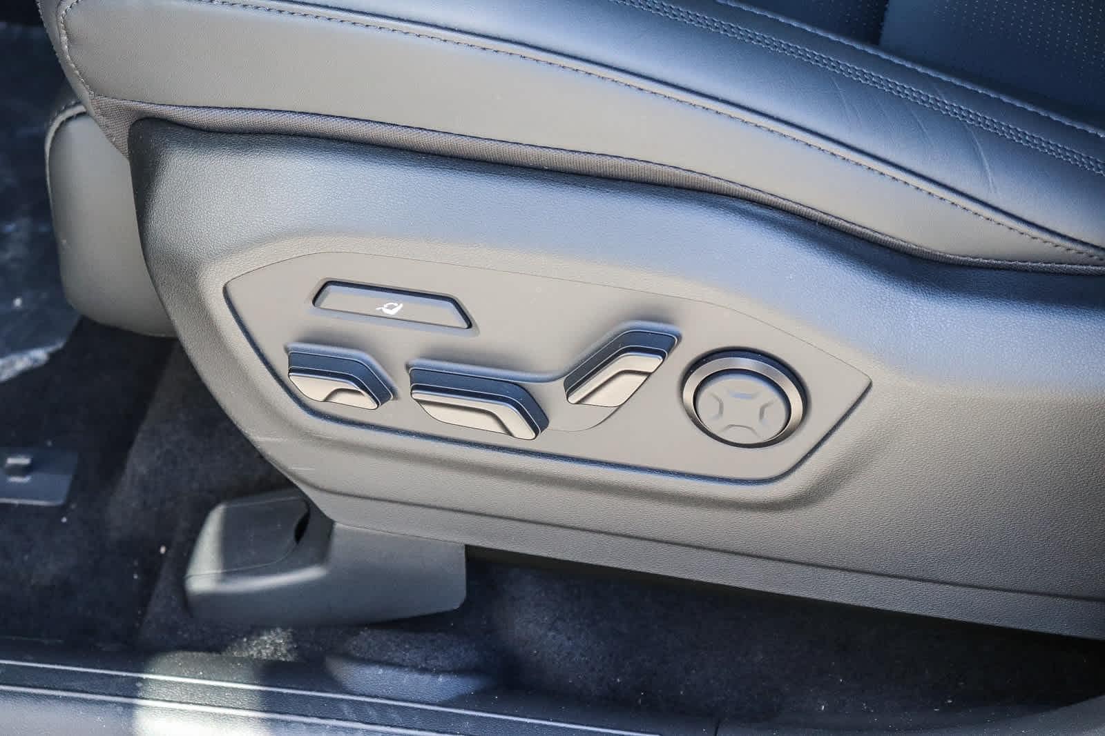 Thumbnail: 2026 Hyundai Santa Fe - 21