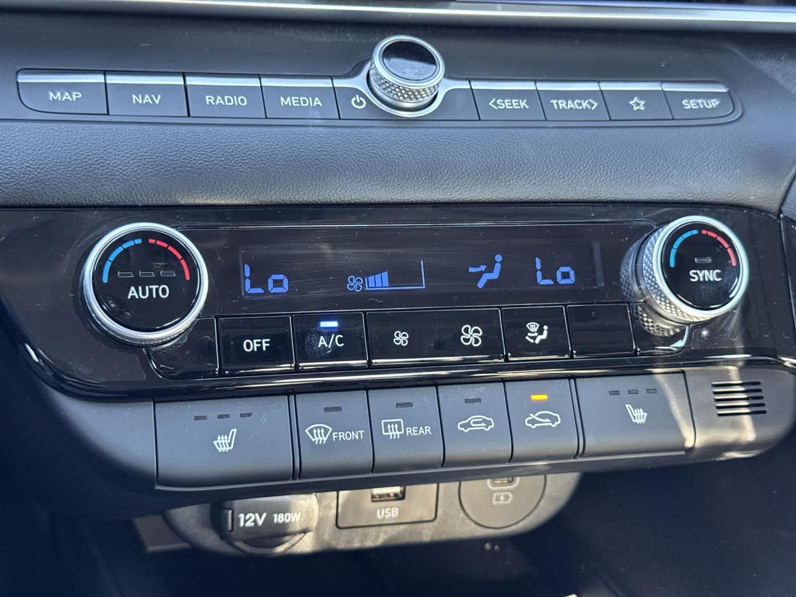 Thumbnail: 2025 Hyundai Elantra - 14