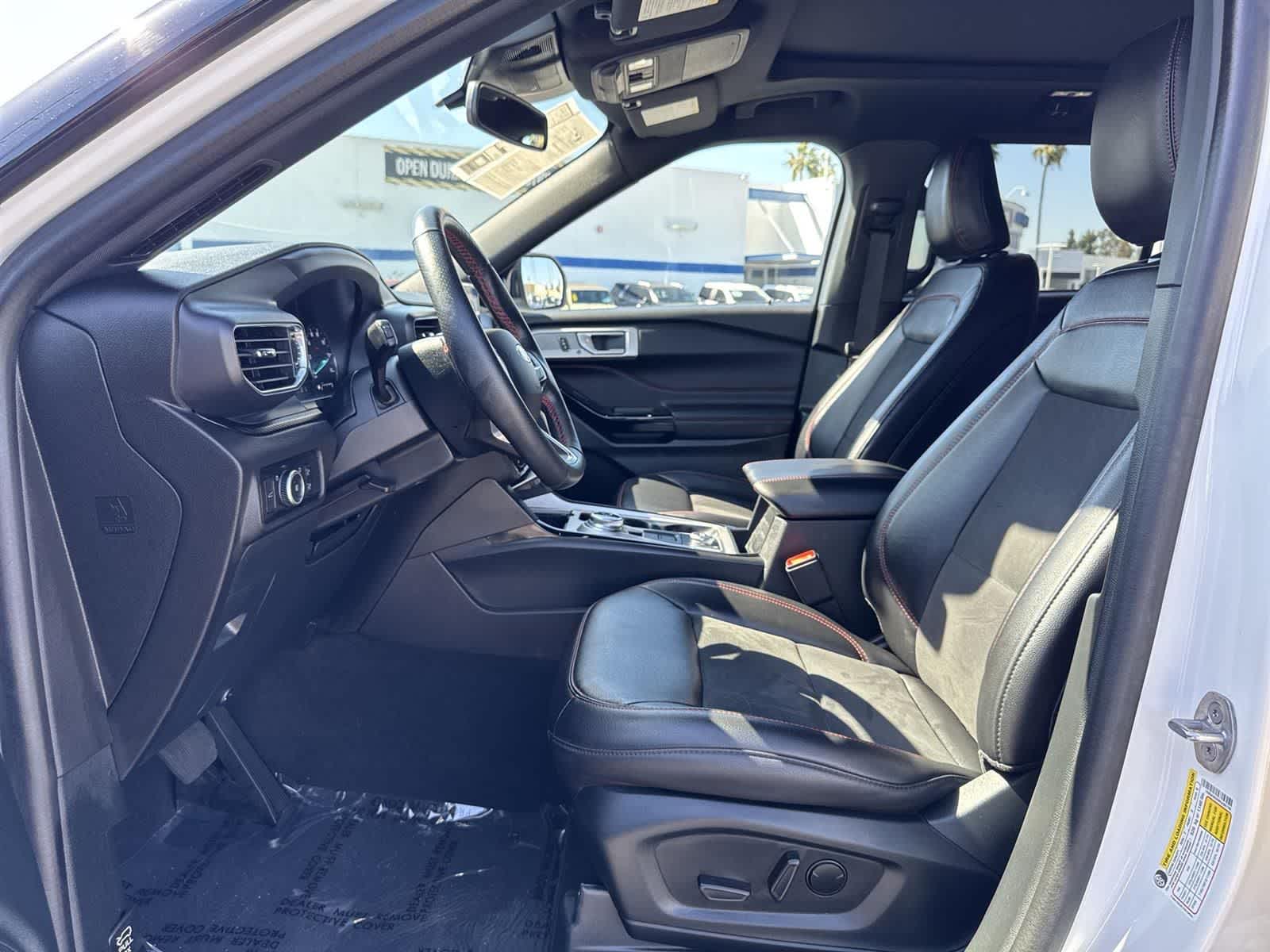 Thumbnail: 2024 Ford Explorer - 23