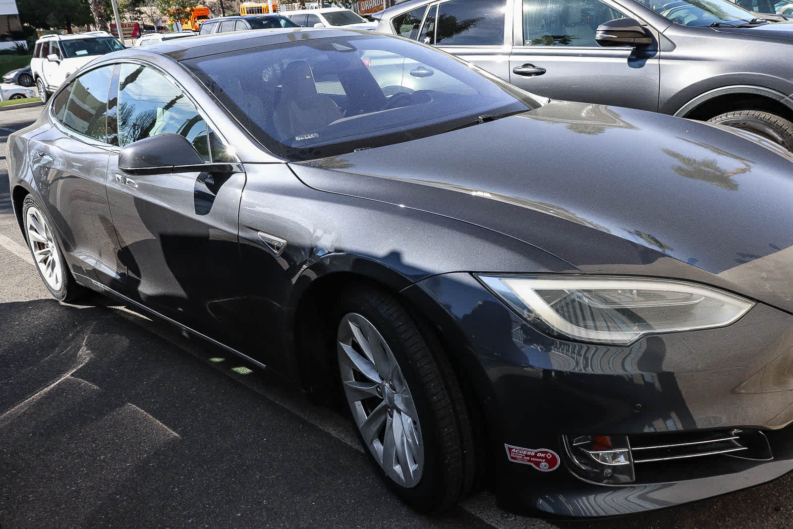 Thumbnail: 2016 Tesla Model S - 4