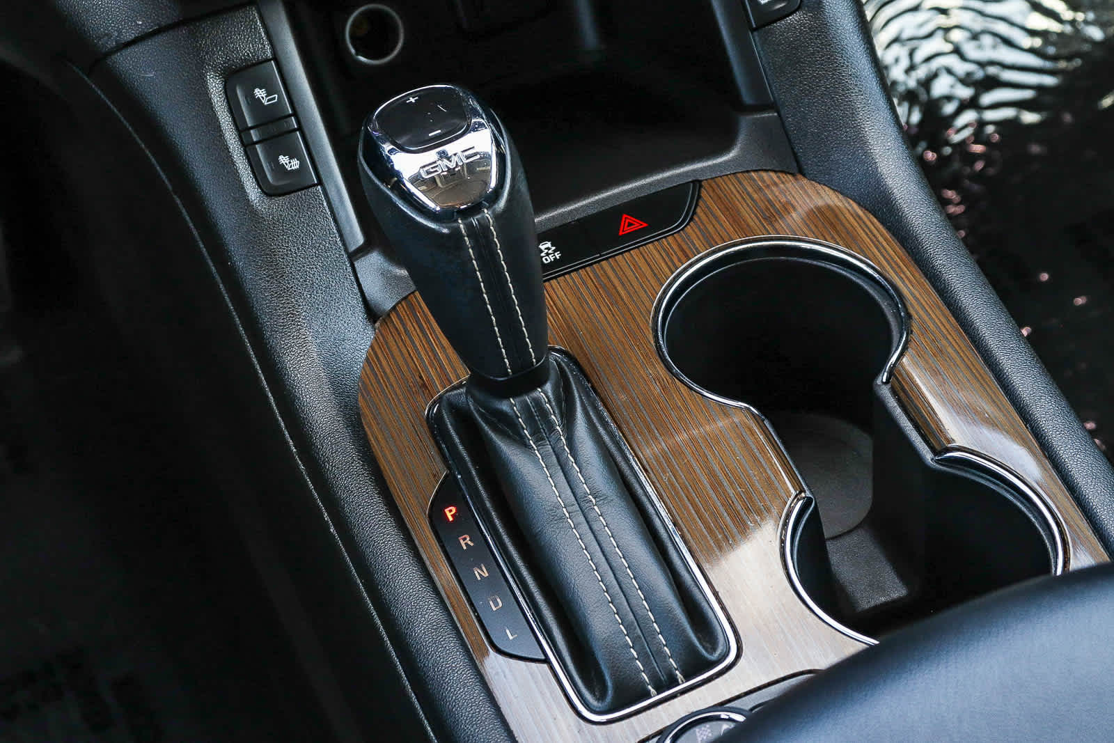 Thumbnail: 2018 GMC Acadia - 20