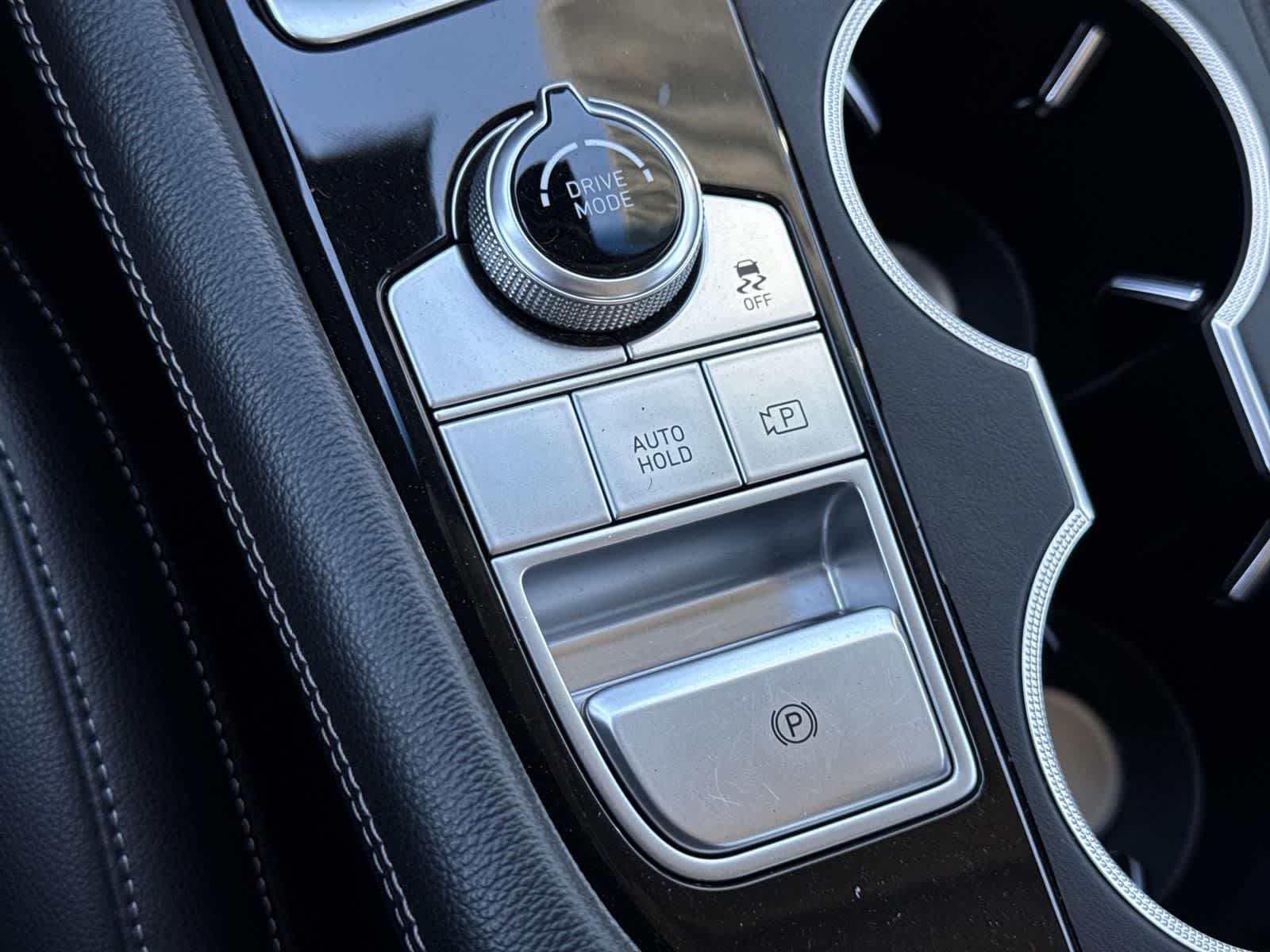 Thumbnail: 2023 Genesis G70 - 18