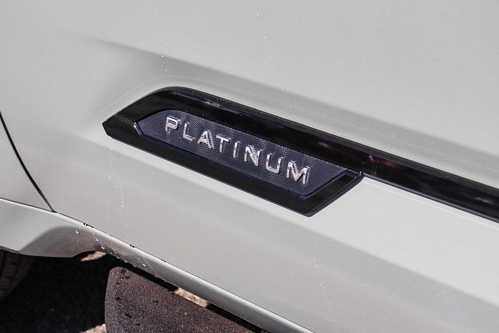 Thumbnail: 2024 Toyota Tundra - 12