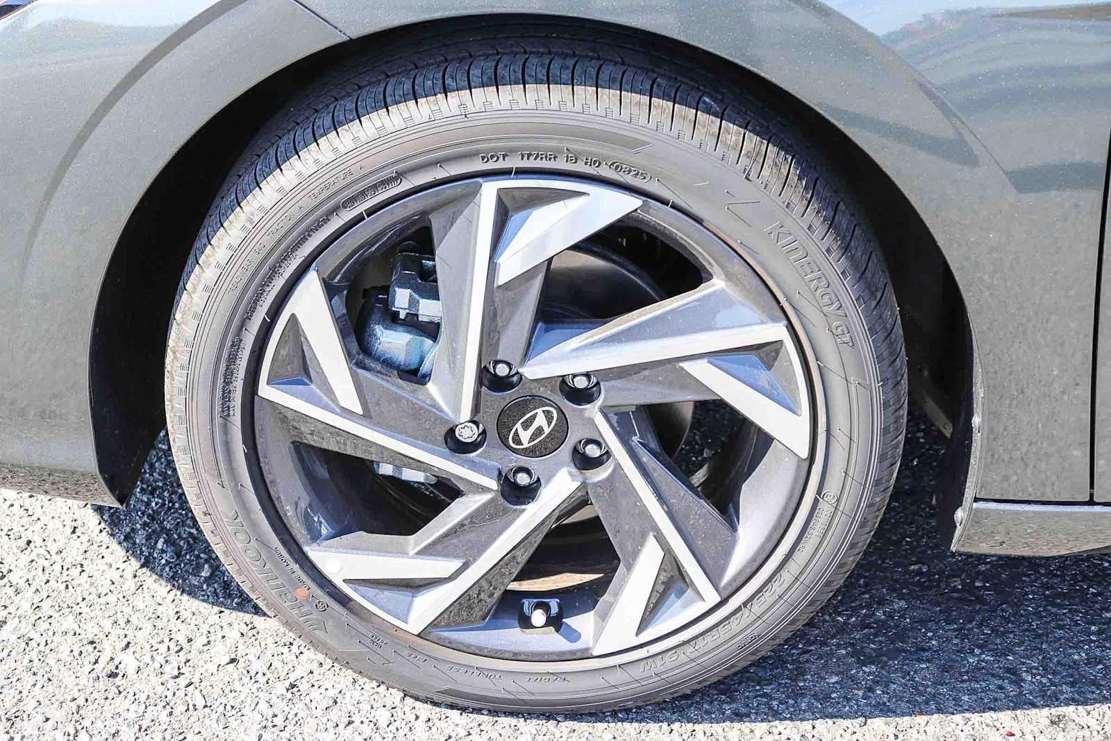 Thumbnail: 2025 Hyundai Elantra - 12