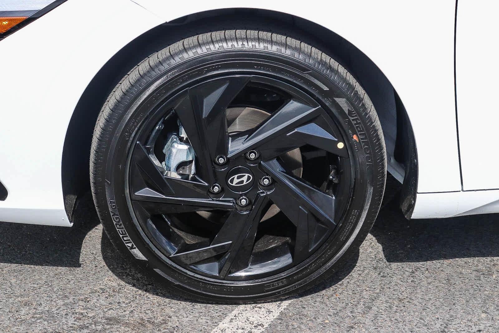 Thumbnail: 2026 Hyundai Elantra - 12