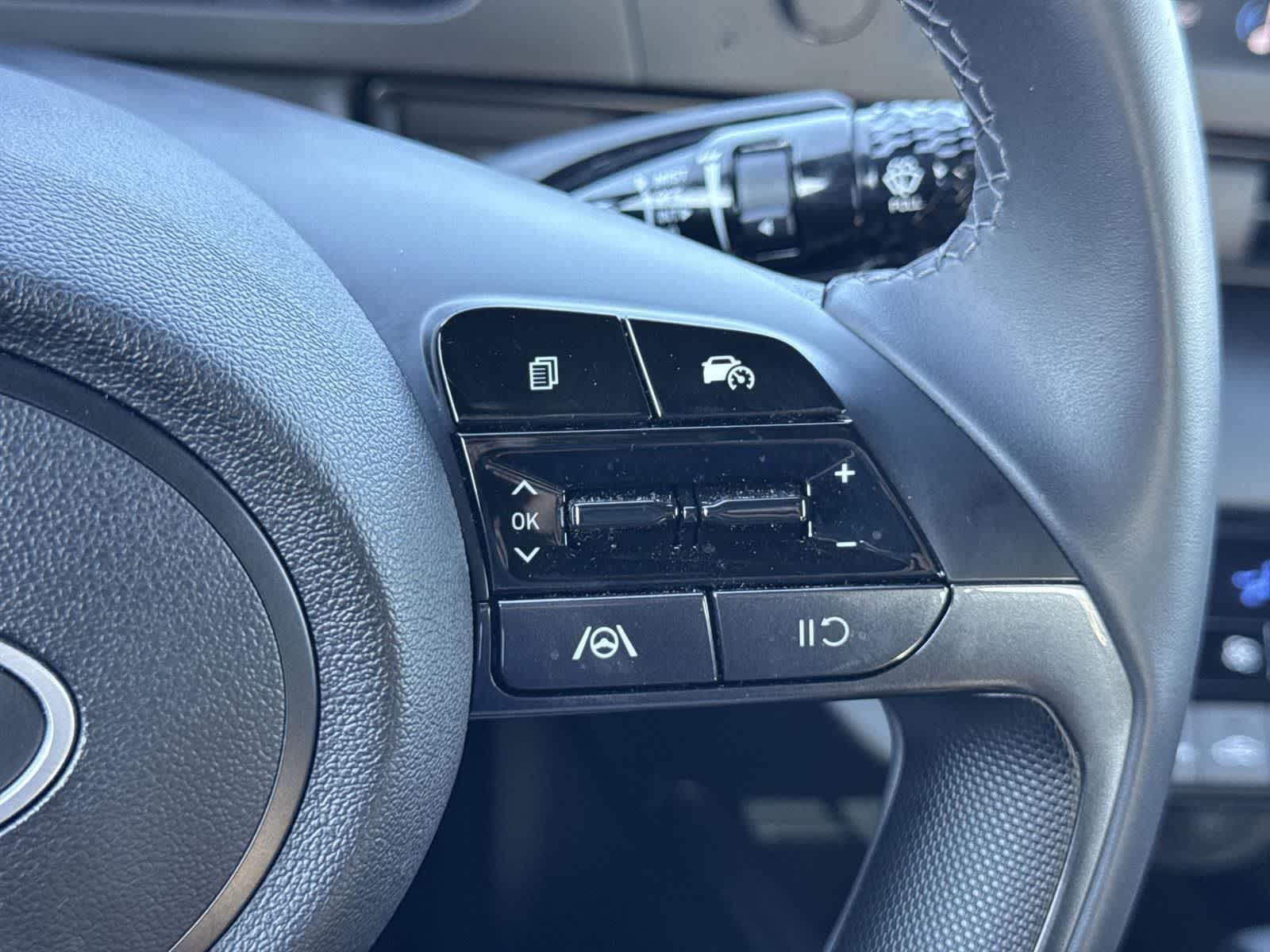 Thumbnail: 2025 Hyundai Elantra - 11