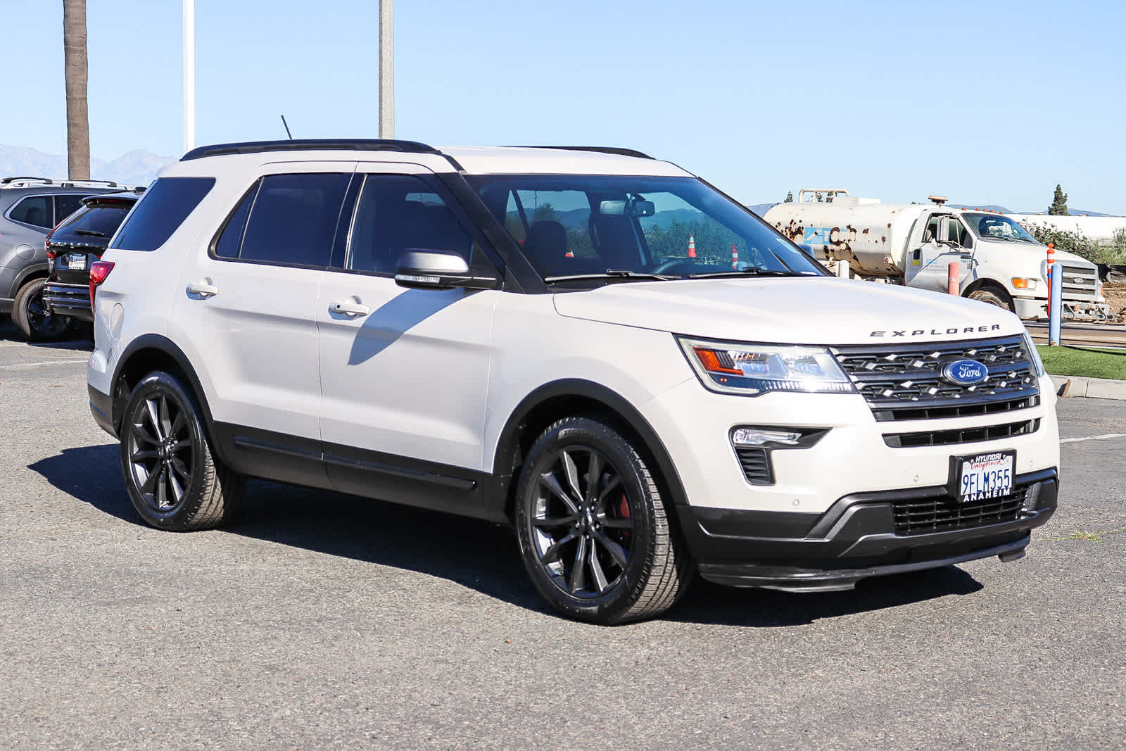 Thumbnail: 2018 Ford Explorer - 3