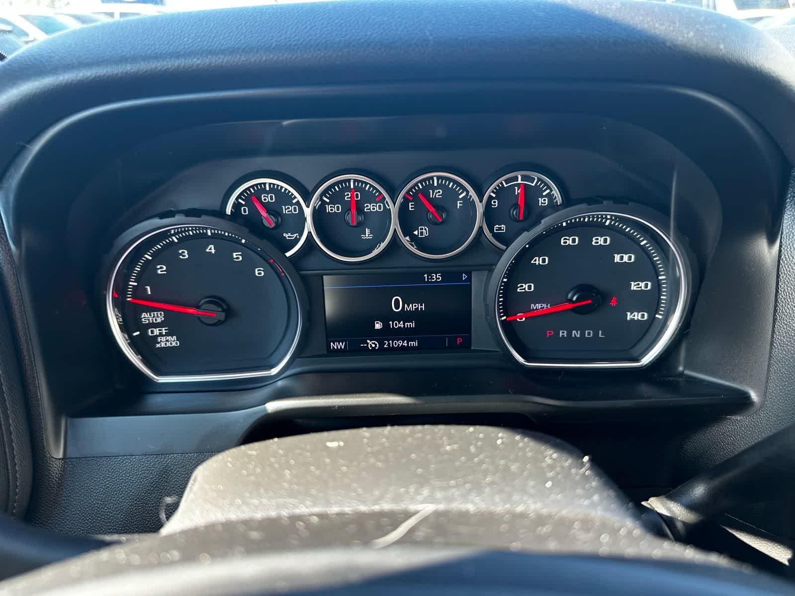 Thumbnail: 2021 Chevrolet Silverado 1500 - 21