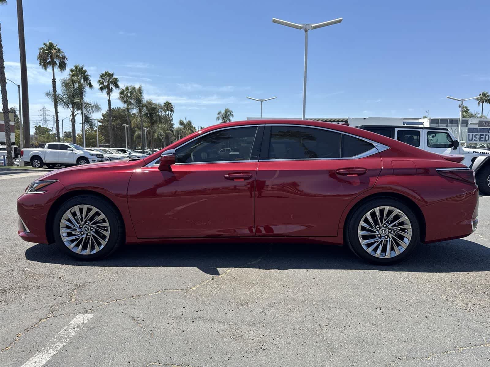 Thumbnail: 2025 Lexus ES - 5