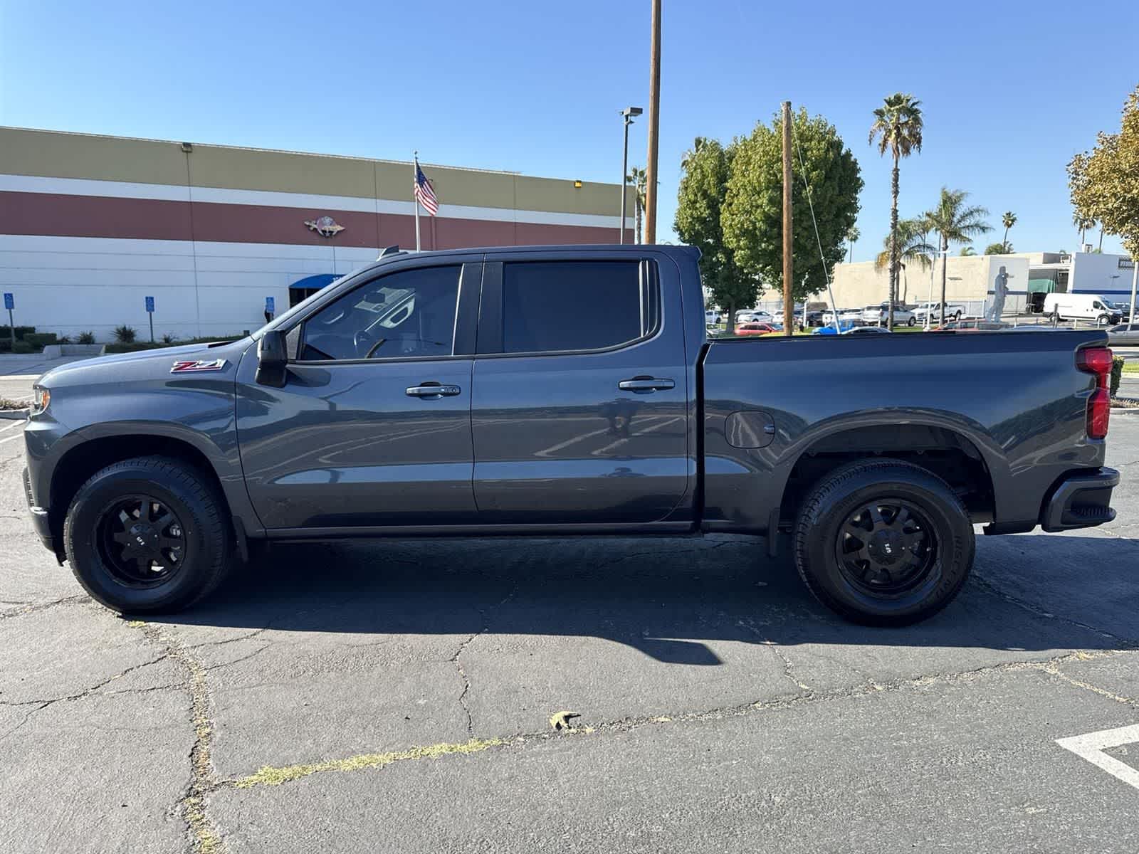 Thumbnail: 2022 Chevrolet Silverado 1500 - 5