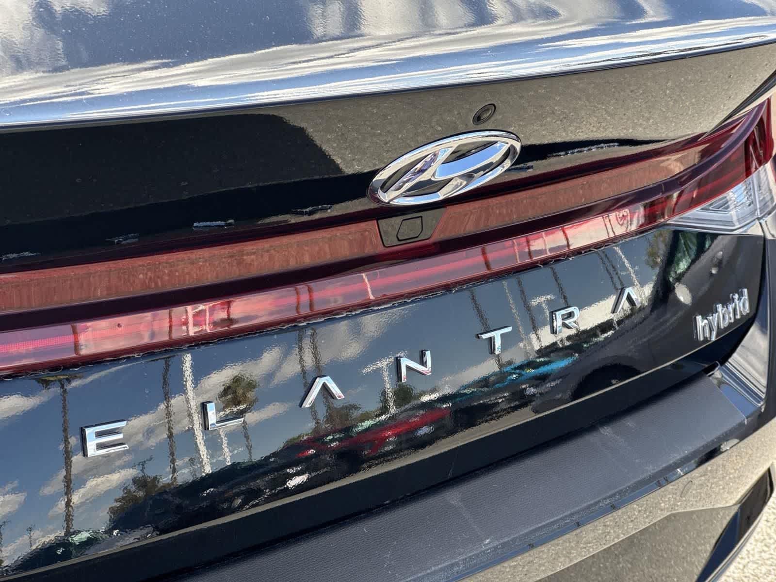 Thumbnail: 2023 Hyundai Elantra - 36