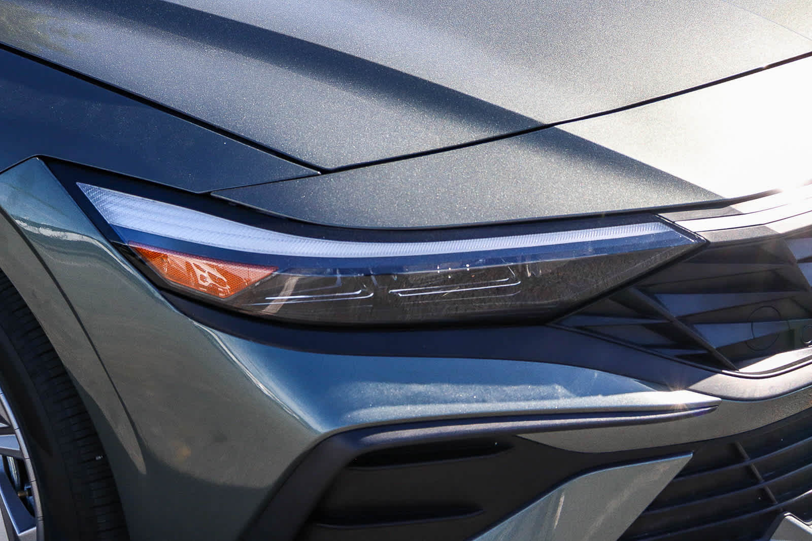 Thumbnail: 2025 Hyundai Elantra - 4