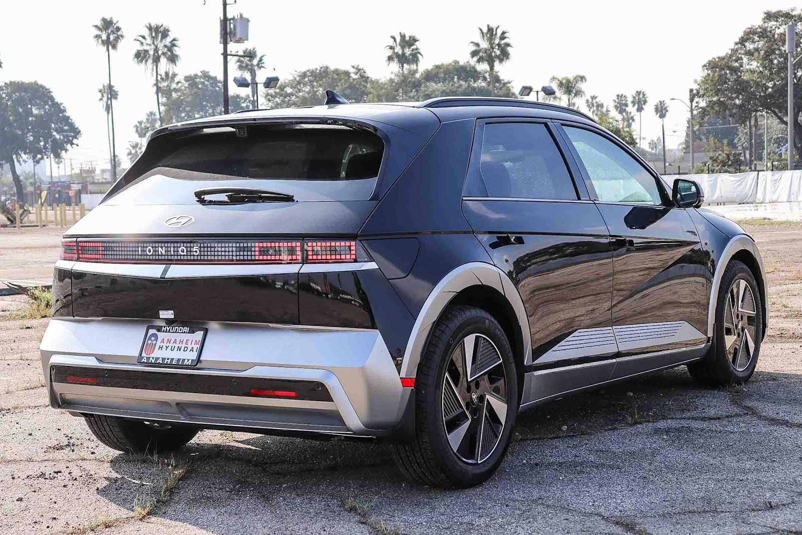 Thumbnail: 2026 Hyundai Ioniq 5 - 5