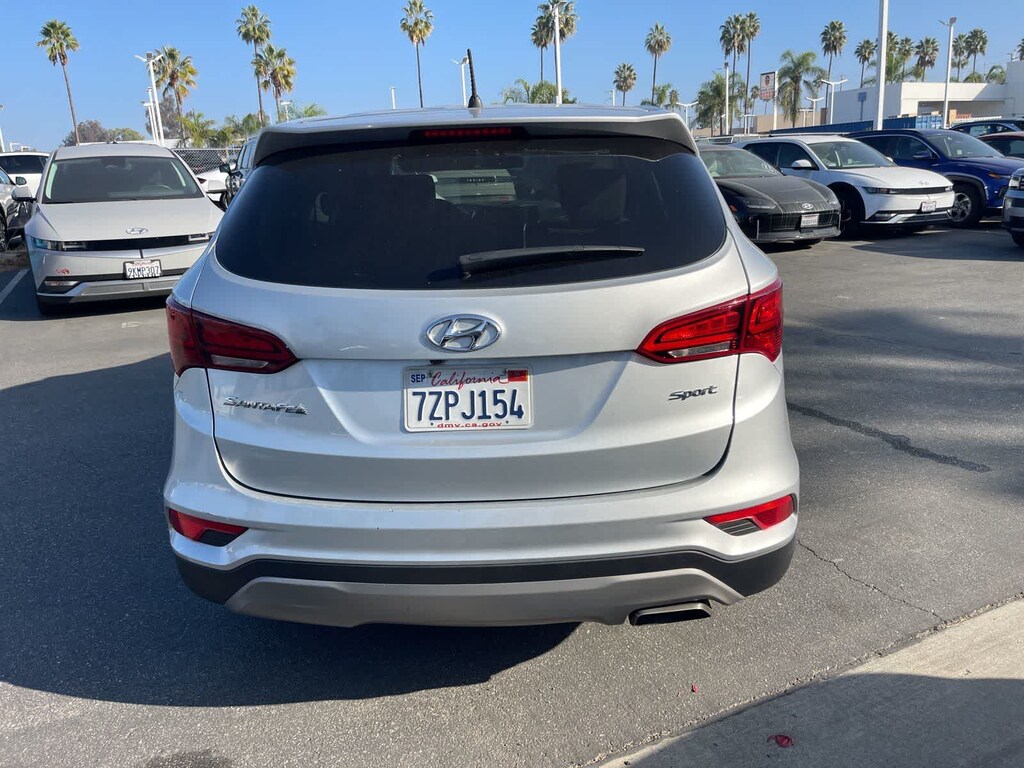 Used 2018 Hyundai Santa Fe Sport 2.4L SUV
