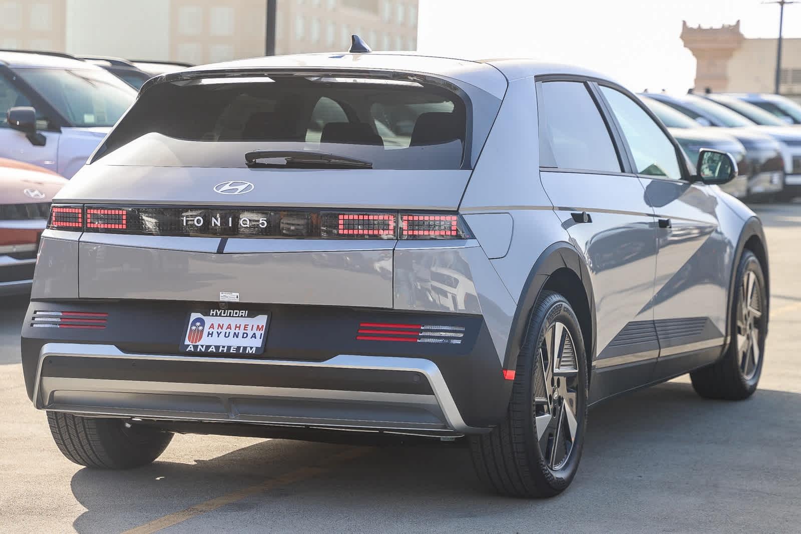 Thumbnail: 2026 Hyundai Ioniq 5 - 6