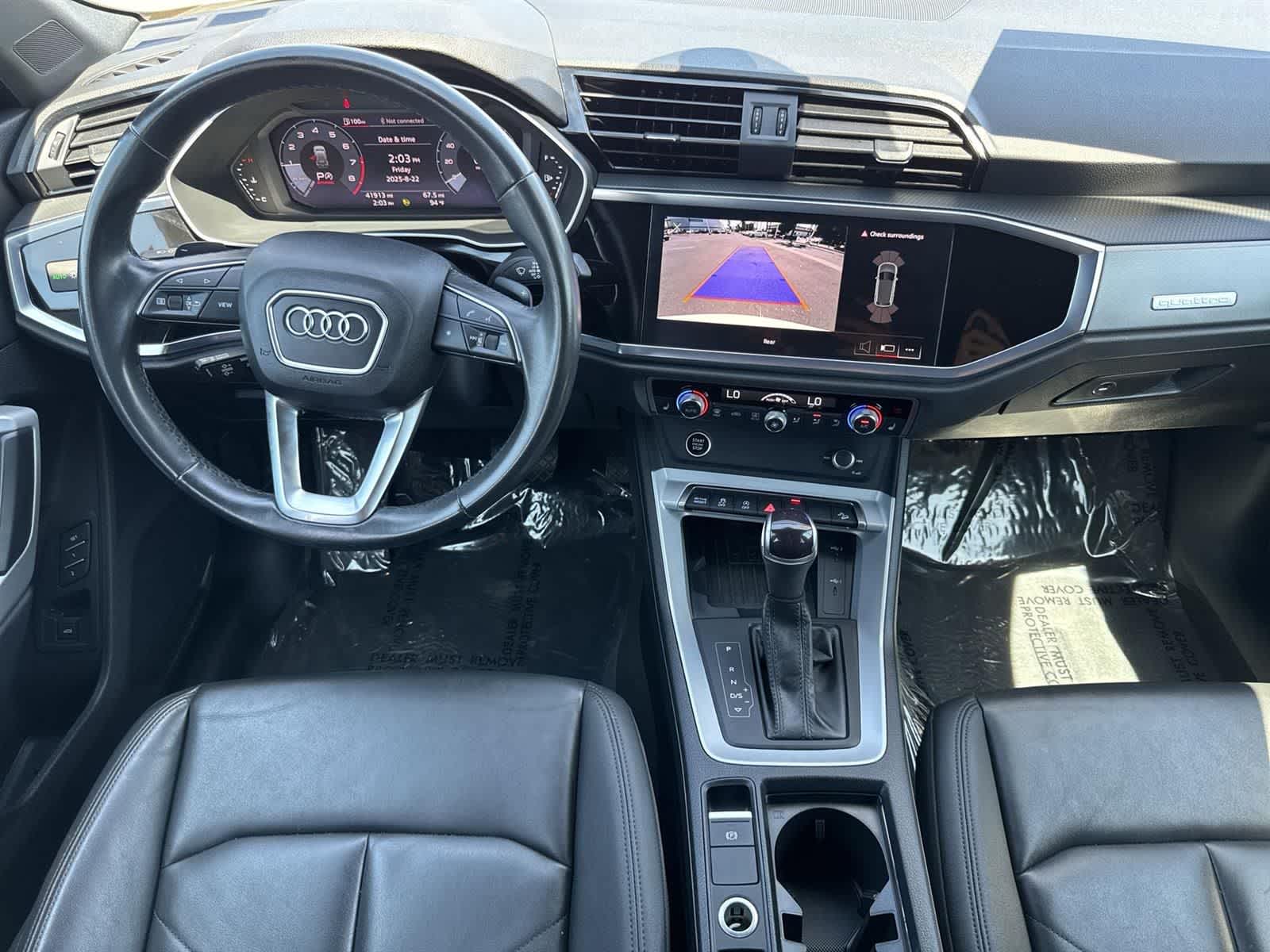 Thumbnail: 2024 Audi Q3 - 9