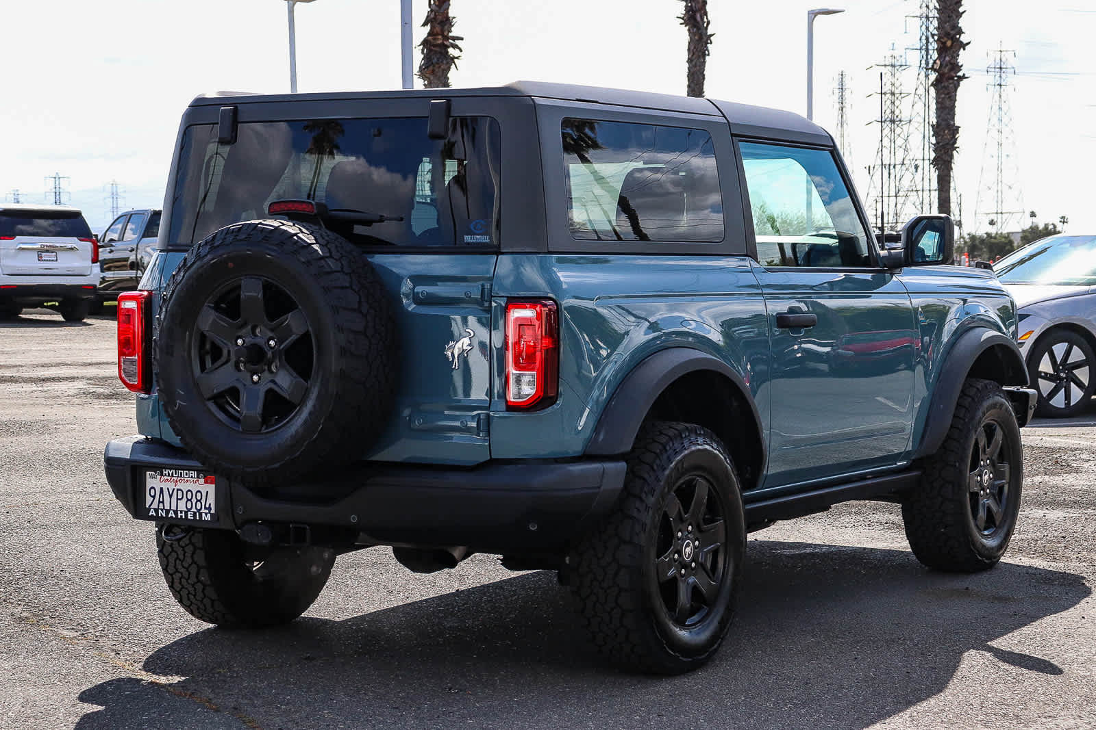 2022 Ford Bronco Black Diamond photo 5