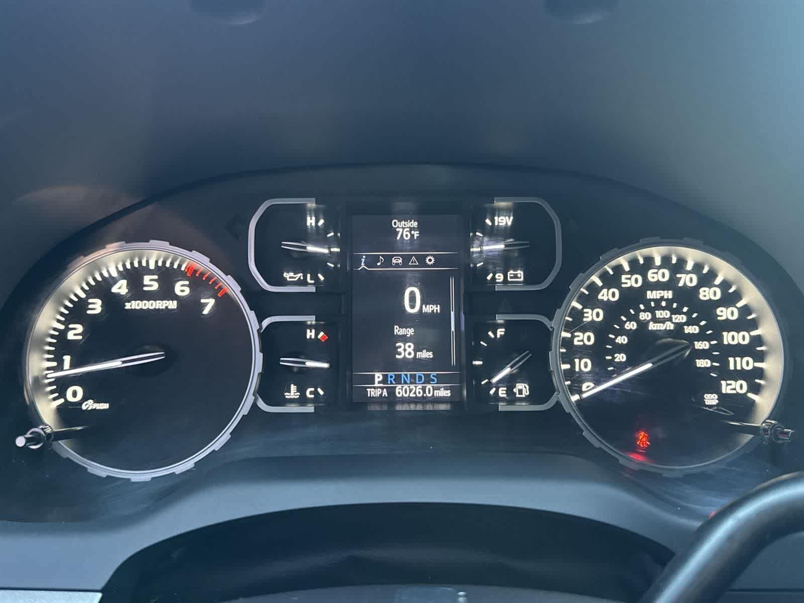 Thumbnail: 2019 Toyota Tundra - 38