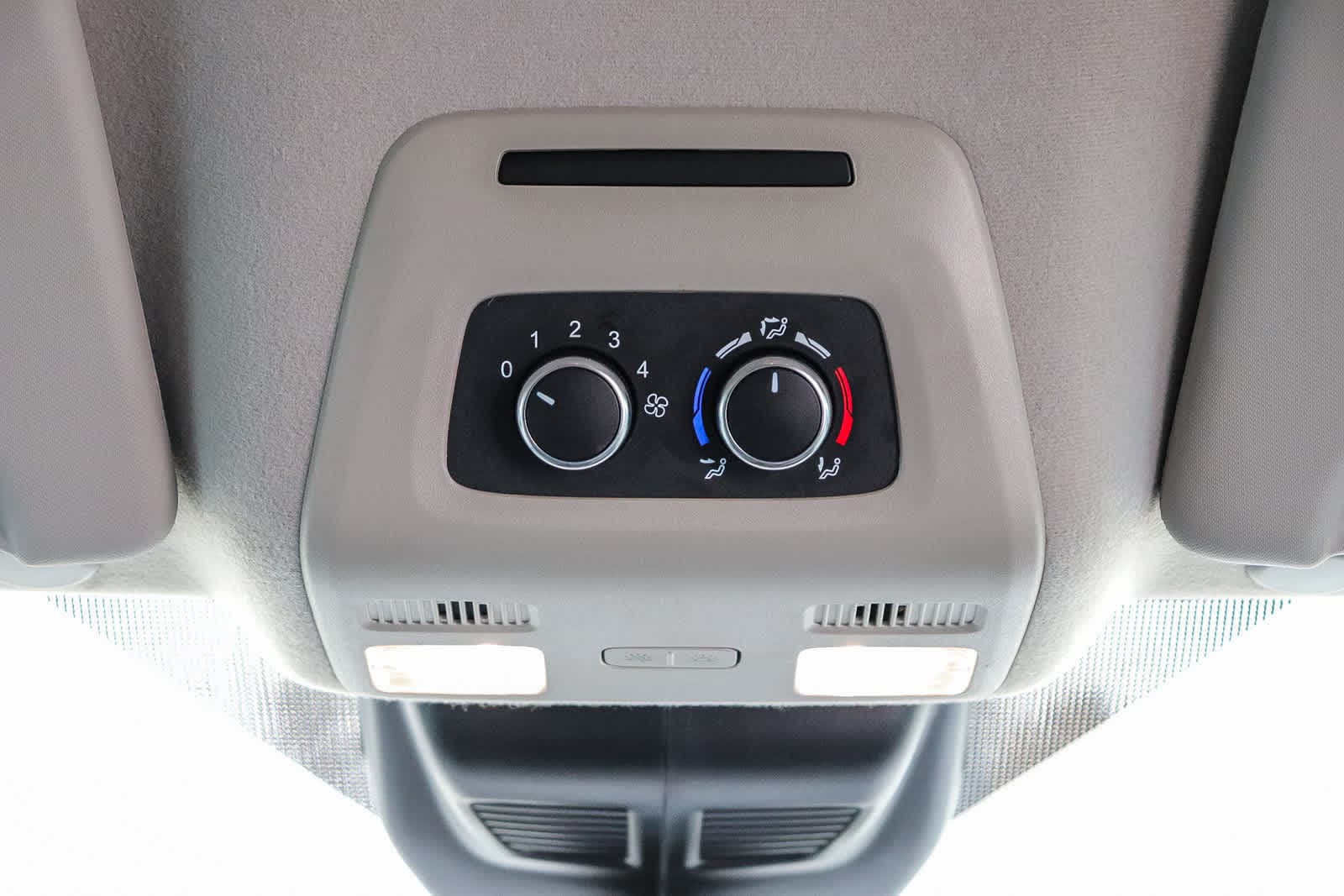 Thumbnail: 2022 Ford Transit Series - 19