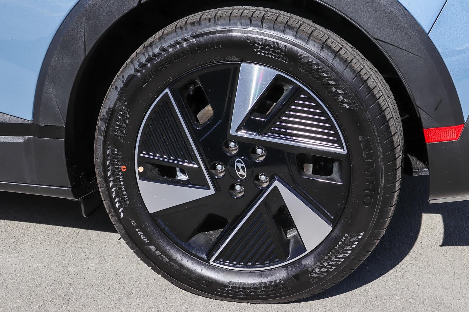 Thumbnail: 2026 Hyundai Ioniq 5 - 11