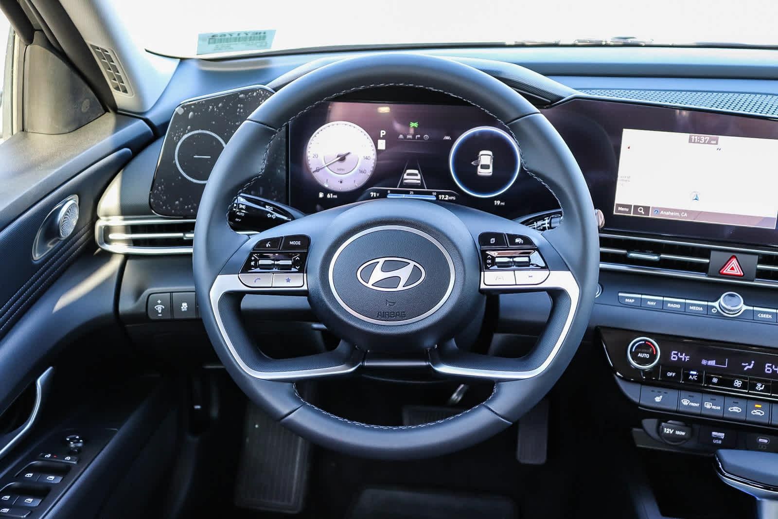 Thumbnail: 2025 Hyundai Elantra - 18