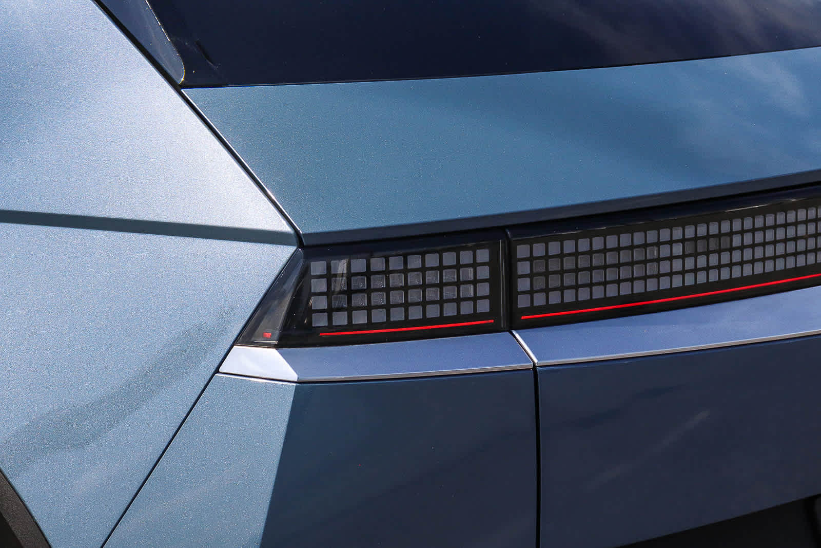 Thumbnail: 2022 Hyundai Ioniq 5 - 9