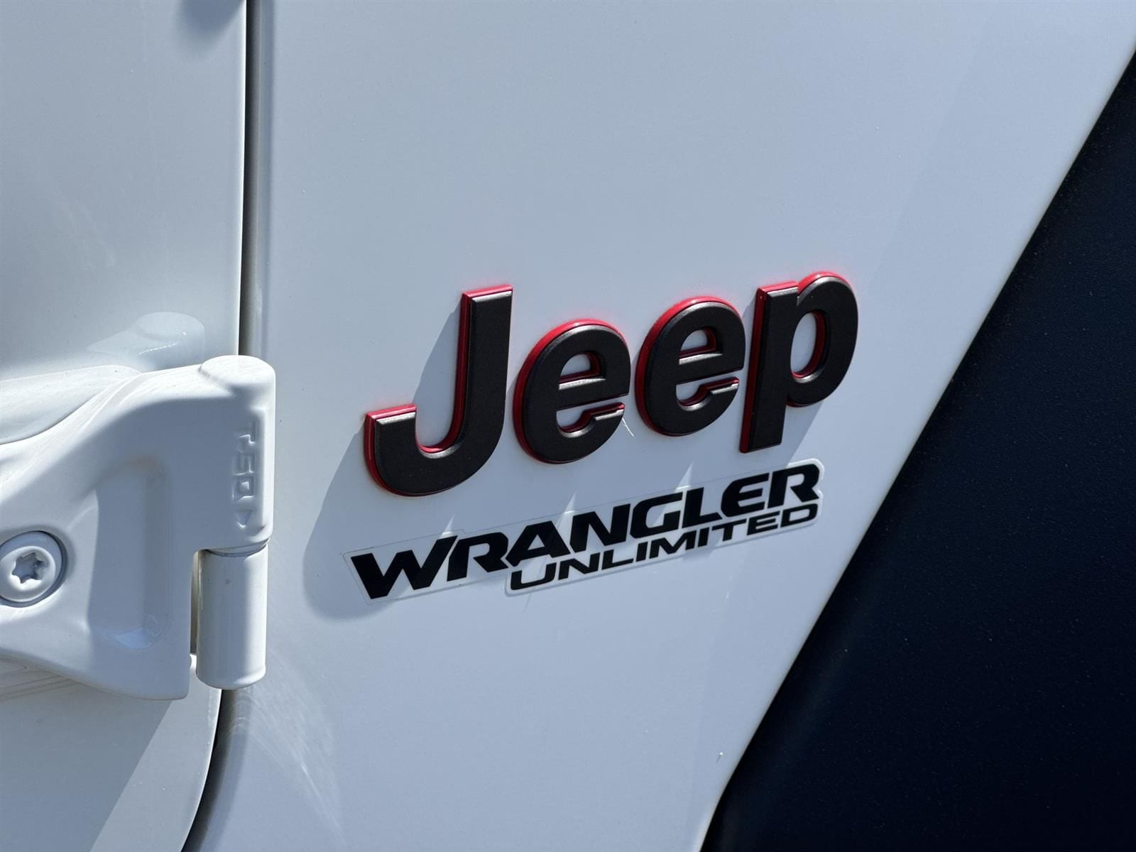 Thumbnail: 2022 Jeep Wrangler - 27